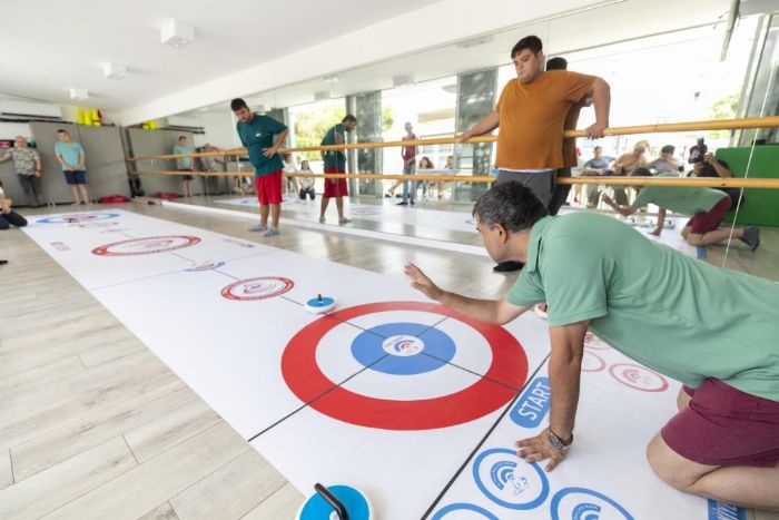 Mersin’de zel bireyler iin ’floor curling kursu ald