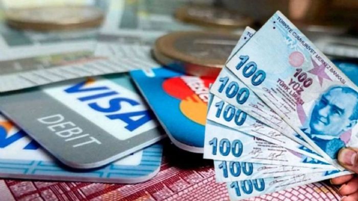 Kredi Kart Borcu Katlanyor: Milyonlar Borcunu Borla Kapatyor
