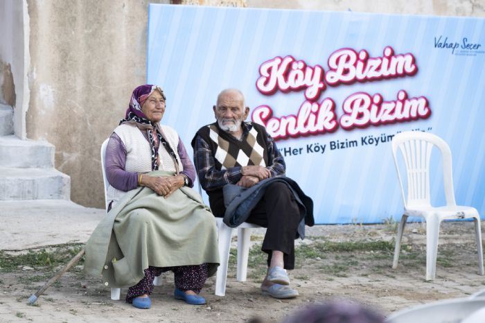 Ky Bizim, enlik Bizim ocuklarn ve Yrei Gen Kalanlarn Gn Oldu