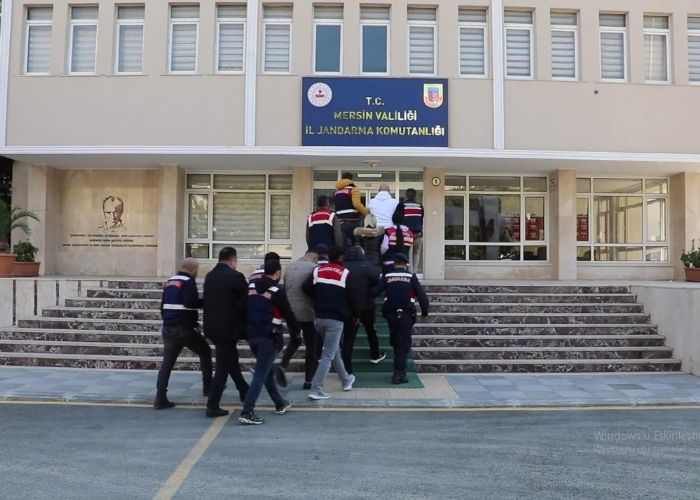 Mersin’de yasad bahis operasyonunda 6 kii tutukland