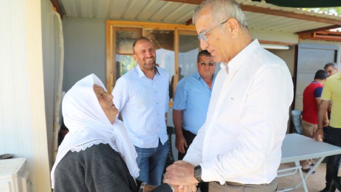 Mezitli Belediyesi’nden Emeklilere Bayram kramiyesi