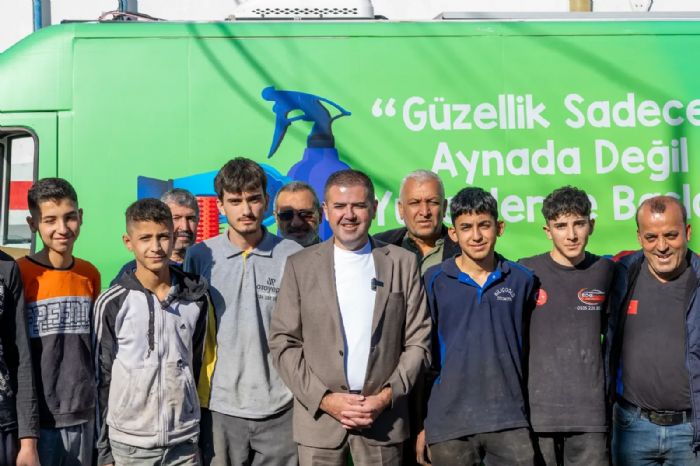 Mezitli Sanayide Mobil Kuafr Srprizi: Emekiye Yerinde Hizmet