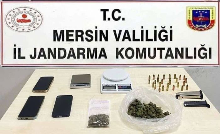 Mersin’de Uyuturucu Operasyonu: 4 pheli Yakaland