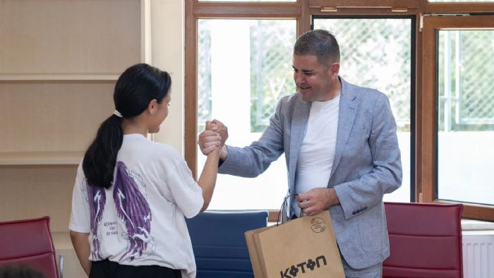 Mezitlide Kz ocuklarna Bayram Ziyareti