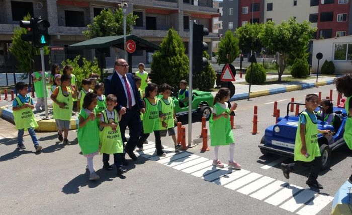 Erdemli’de 10 Bin ocua Trafik Eitimi