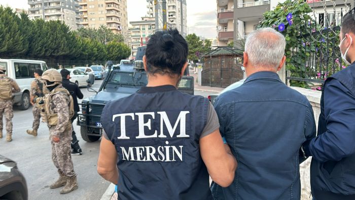 Mersin’de terr rgtlerine operasyon: 4 gzalt