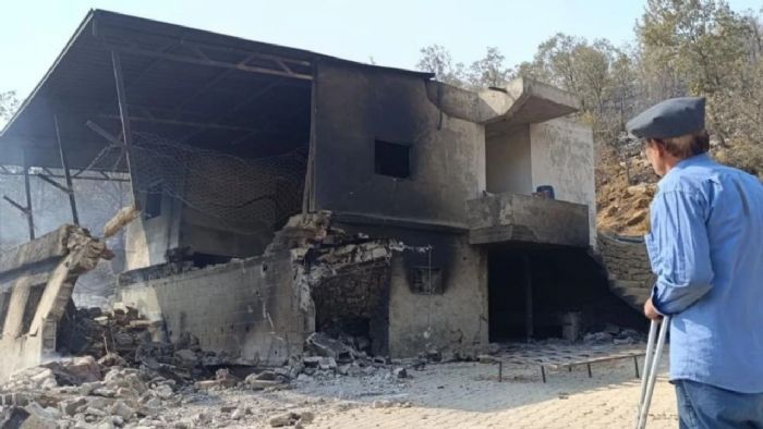 Alevler Mahalleleri Sard: Silifkede Yangnn Ardndan Ac Manzara