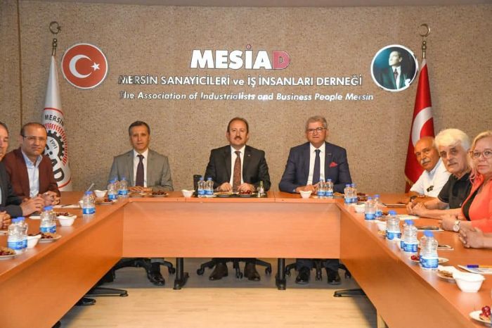 Vali Ali Hamza Pehlivan, Mersin Sanayicileri Ve  nsanlar Derneini Ziyaret Etti