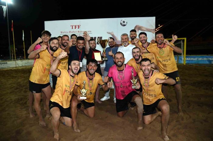 Trkiye Plaj Futbol Ligi`nin Manavgat etab sona erdi