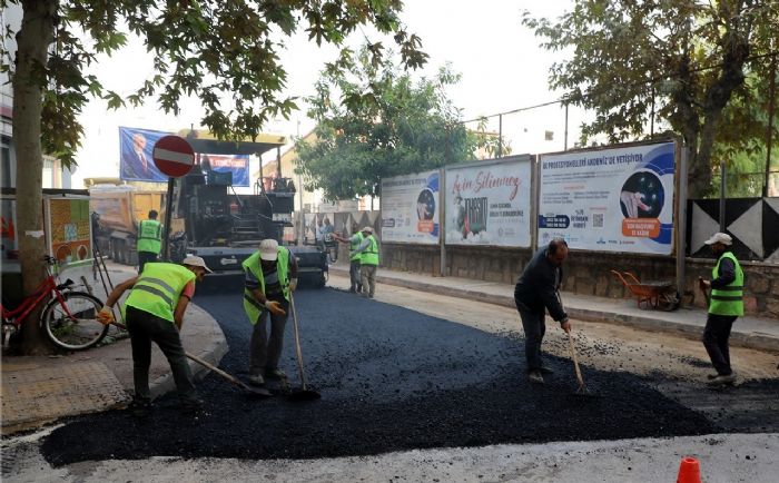 Akdeniz’de yollar yenileniyor