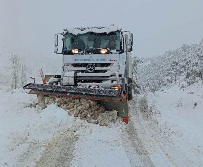 Toroslar’da Kar, Yollar Kapatt