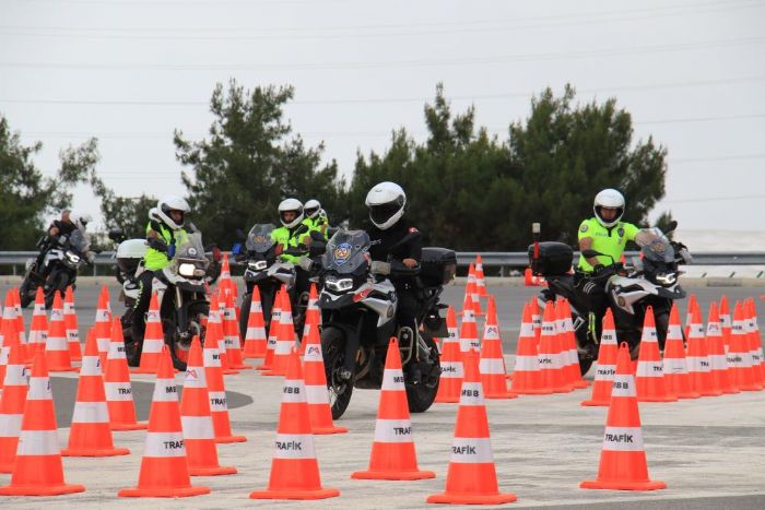 Motosikletli Trafik Polis Timleri Sertifikalarn Ald