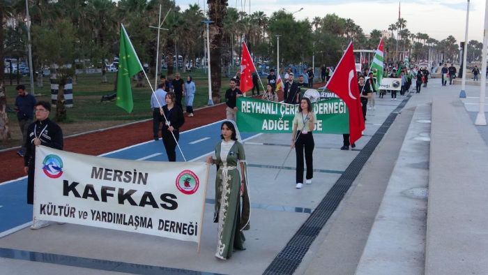 Mersin’de ’erkes Srgn’ Yry