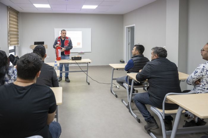 Hal MERCEK’in ilk kursiyerleri ’yetkin ofr’ sertifikalarn ald