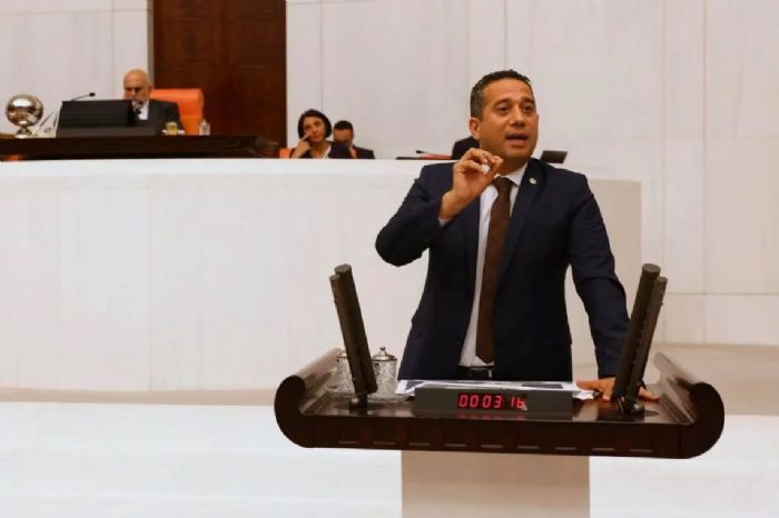 CHPli Ali Mahir Baarr: 