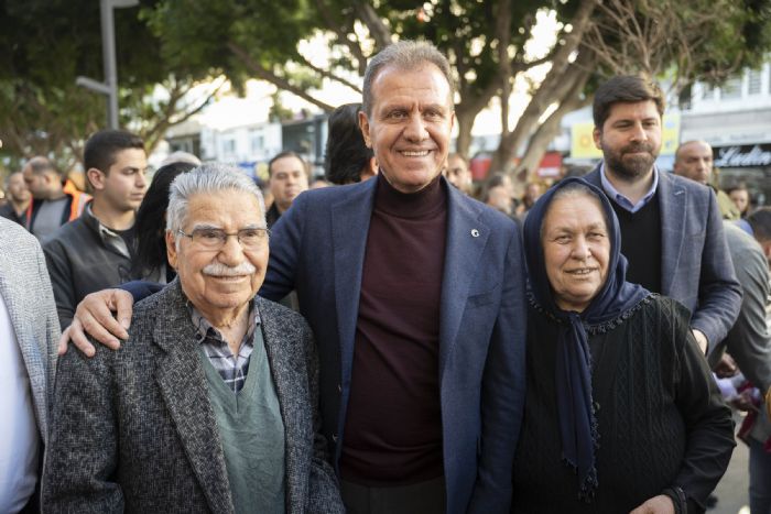 Mersin Bykehir Belediye Bakan Seer, Tarsuslularn yeni yln kutlad