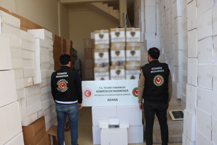 Gmrk muhafaza ekipleri Adanada 11 milyon adet makaron ele geirdi
