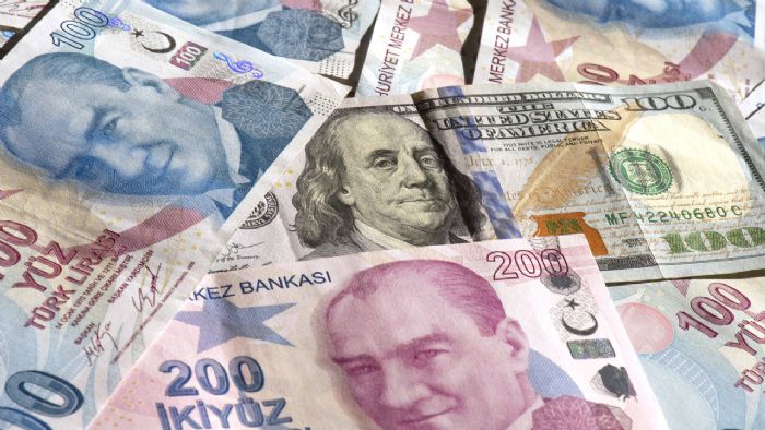 Dolar/TL’de yeni rekor!