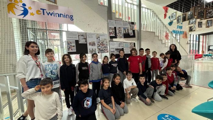 renciler eTwinning Projeleriyle Dnya ile Buluuyor