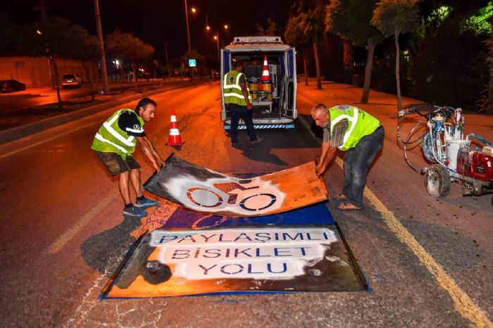 Mersin`de `Paylaml bisiklet yolu` uygulamasna balad