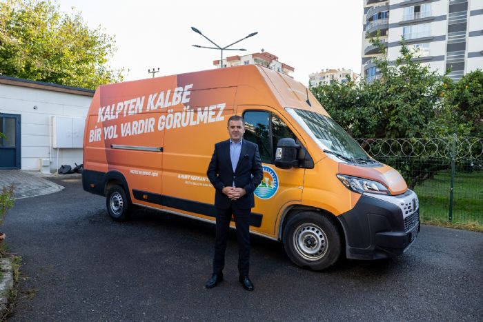 Bakan Tuncerden aevine ziyaret