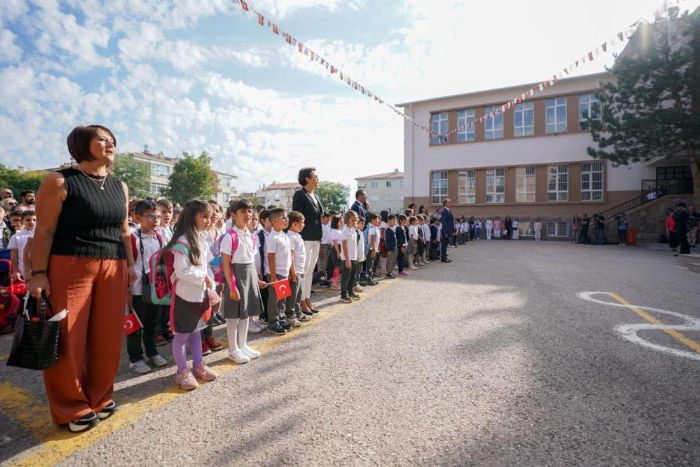 Okula gelen veliler ile ziyaretilerin kaytlar tutulacak