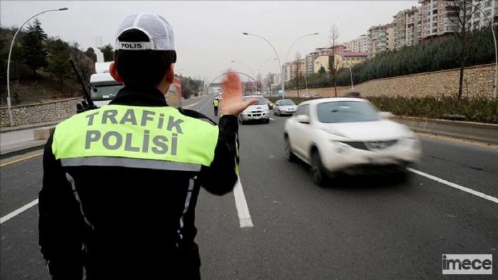 Tarsus’ta trafik polislerinden modifiye uygulamas! Men cezalar geldi